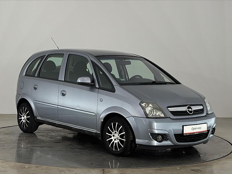 Opel Meriva Hatchback - fotka 14 z 26