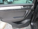 Volkswagen Touareg 3,0 TDI, DSG,servis,el.tažné - náhled 10