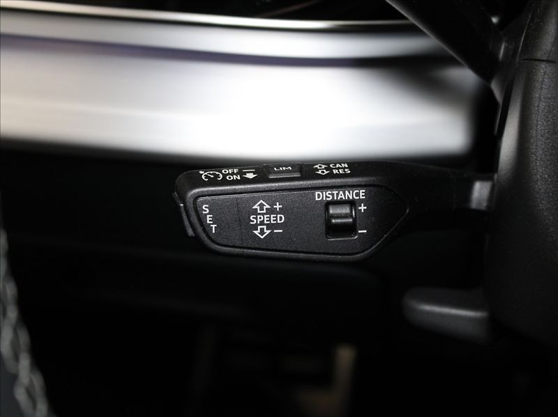 Audi Q7 3,0 50TDi S-Line 44tkm. ČR - fotka 22 z 31