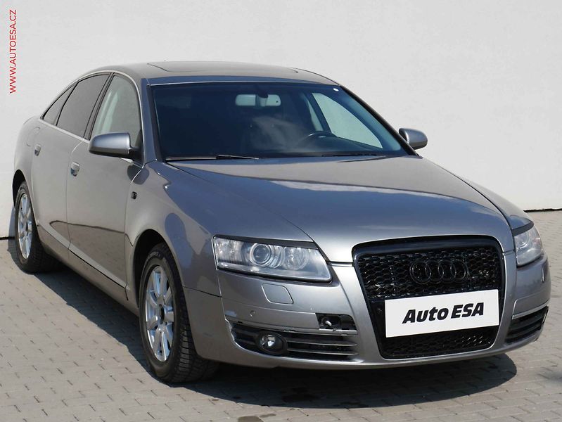 Audi A6 (2004) 3.0 TDi Quattro, AT, navi - fotografie inzerátu