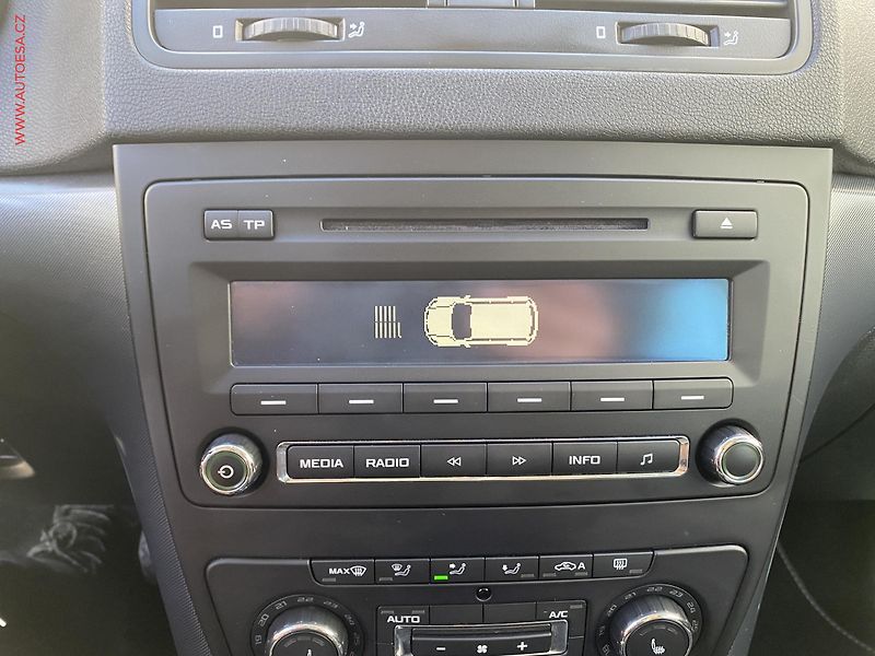 Škoda Yeti (2014) 1.4 TSi, Adventure, bixen, - fotka 16 z 17