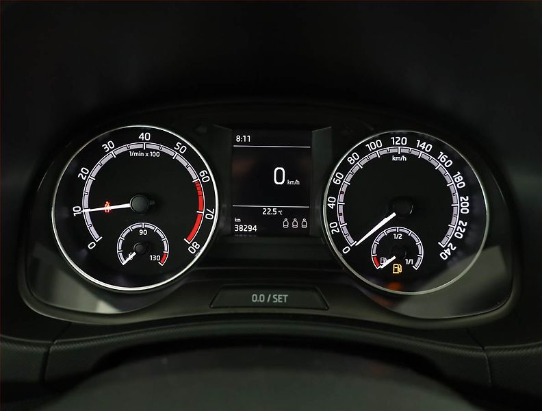 Škoda Fabia (2020) Ambition 1.0 TSI, Tempomat - fotka 9 z 16