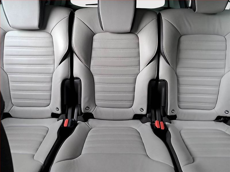 Renault Espace (2017) 1.6 dCi, Automat, 7 míst, Kůže - fotka 10 z 23