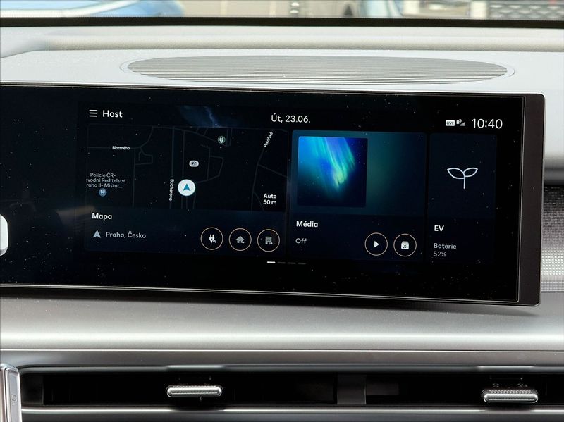 Hyundai Ioniq 9 0,0 EV 110 kWh SMART 160KW - fotka 9 z 18