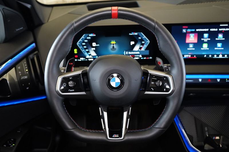 BMW X3 M50 xDrive, Nezávislé, Tažné - fotka 25 z 50
