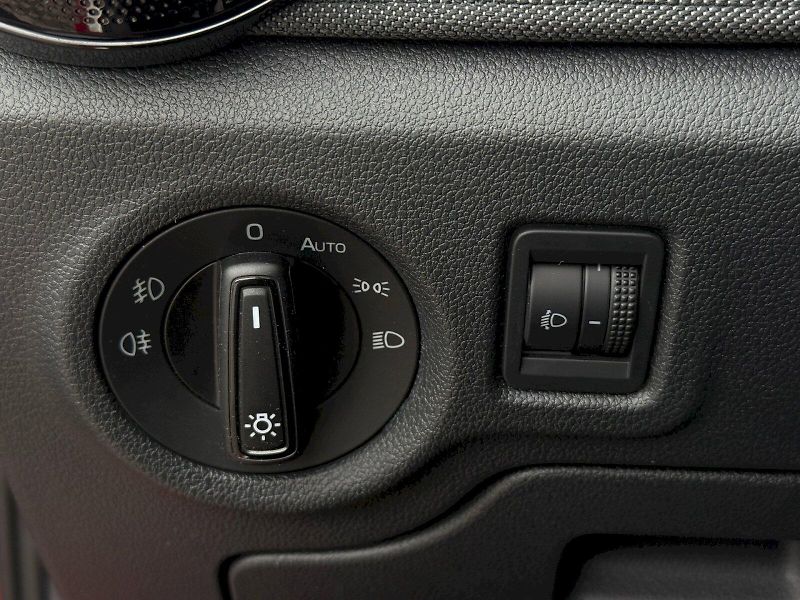 Škoda Fabia (2025) 1.0 TSI 70 kW TopSelection - fotka 12 z 22