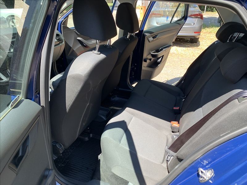 Škoda Fabia 1,0 MPI,1.MAJ,ČR - fotka 11 z 16