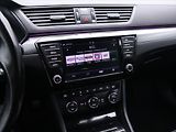 Škoda Superb 2,0 TDI 110kW Style CZ - náhled 22