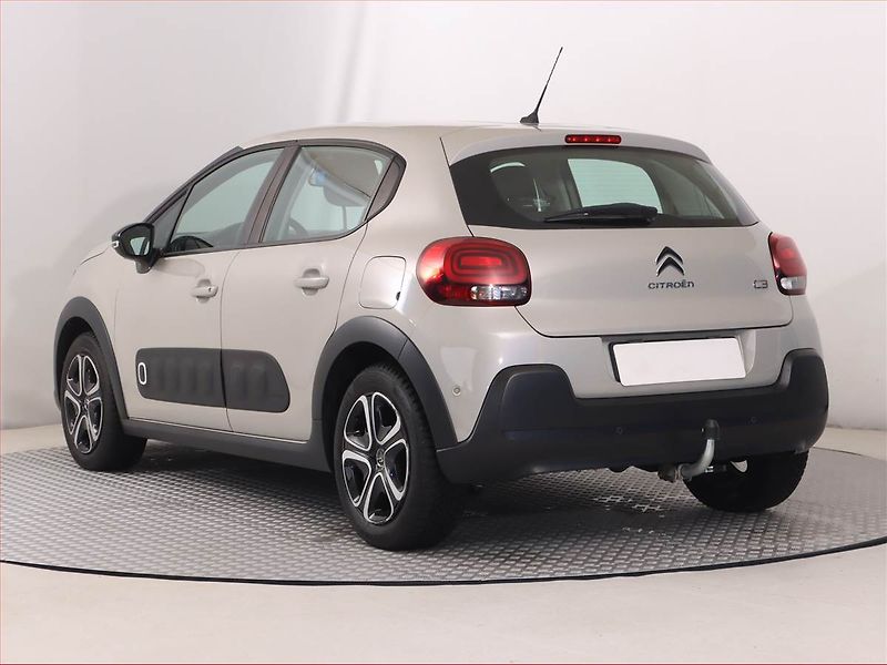 Citroën C3 (2017) 1.2 PureTech, Automat - fotka 4 z 23