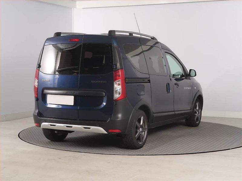 Dacia Dokker (2019) Stepway 1.6 SCe, 5Míst, ČR - fotka 5 z 18