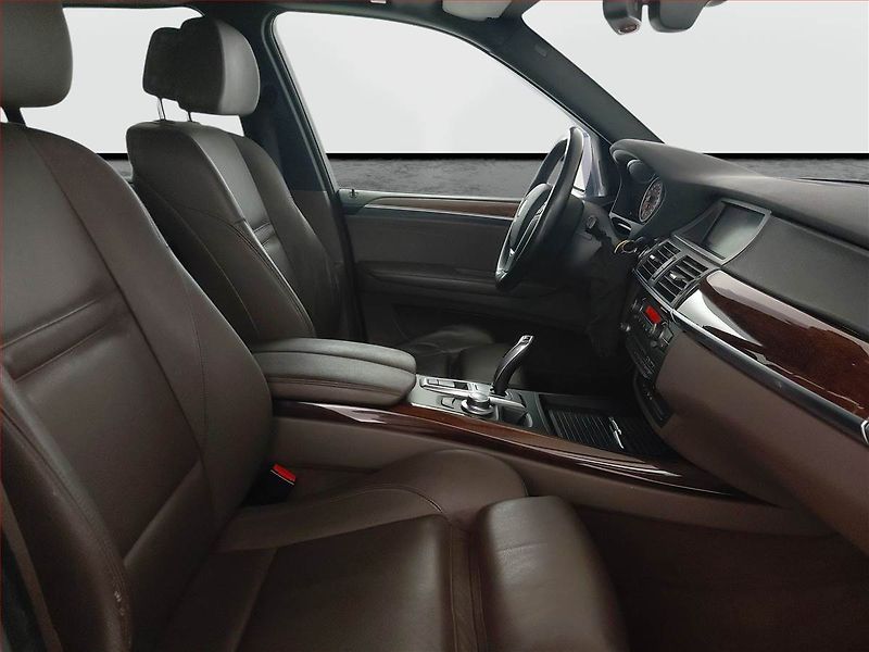 BMW X5 (2008) xDrive30d, 4X4, Automat - fotka 9 z 25