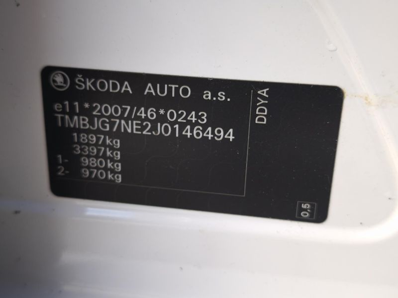 Škoda Octavia 2017 ČR 1.6 TDI 85kW STYLE - fotka 29 z 30