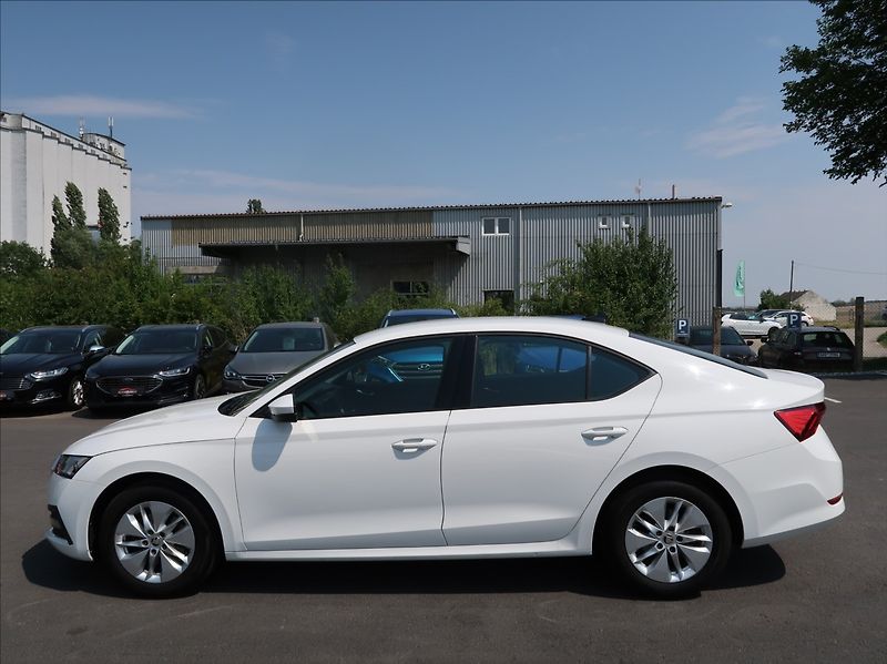 Škoda Octavia 2,0 TDi,1majČR,Serv.k.,DSG,DPH - fotka 6 z 26