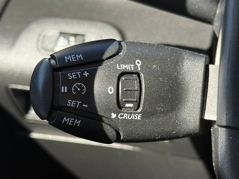 Citroën Berlingo (2020) 1.5 BlueHDi 75 kW Feel - fotka 17 z 22