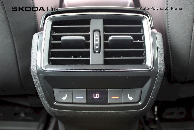 Škoda Karoq (2022) Style 2.0 TDI 110kw 4x4 DSG - fotka 25 z 25