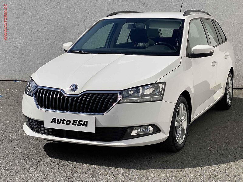 Škoda Fabia (2021) 1.0 TSi, 2.maj,ČR, Ambition - fotka 3 z 16
