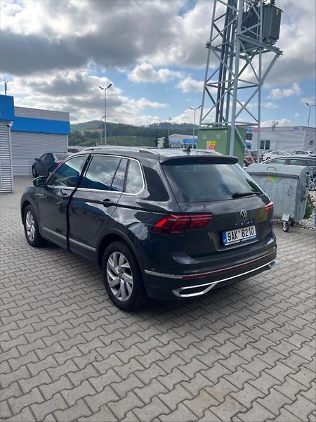 Volkswagen Tiguan 2,0 TSI 140kW 4MOT DSG DPH Ele - fotka 2 z 33