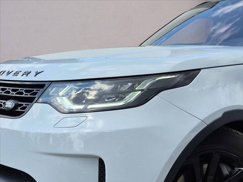 Land Rover Discovery 3,0 TDV6 4x4 HSE  5 - fotka 5 z 18