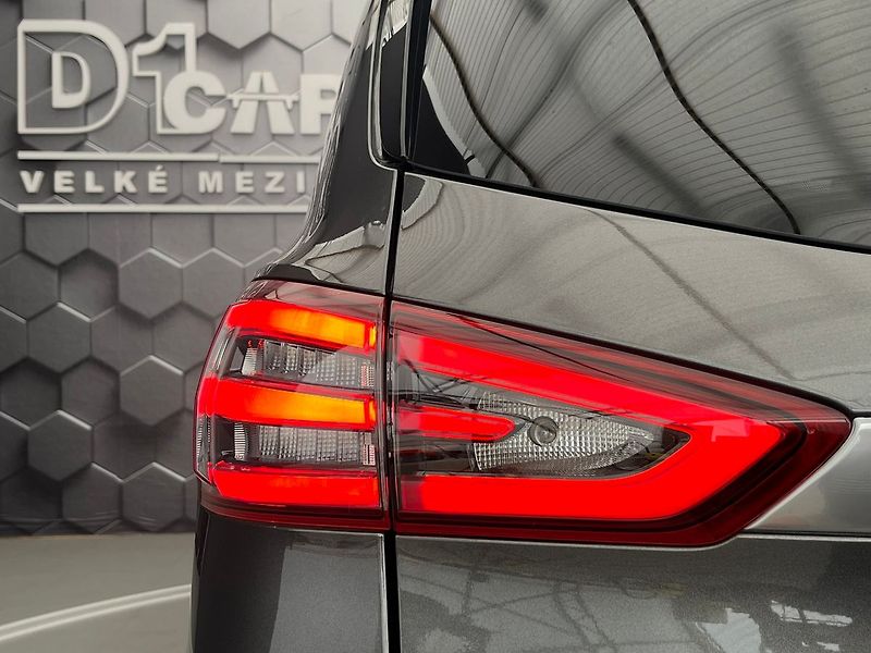 Ford S-MAX 2.5 Duratec HEV ST-LINE - fotka 40 z 68