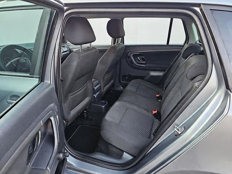 Škoda Fabia 1.2 TSI 63kW AMBITION,TEMPOMAT - fotka 26 z 32