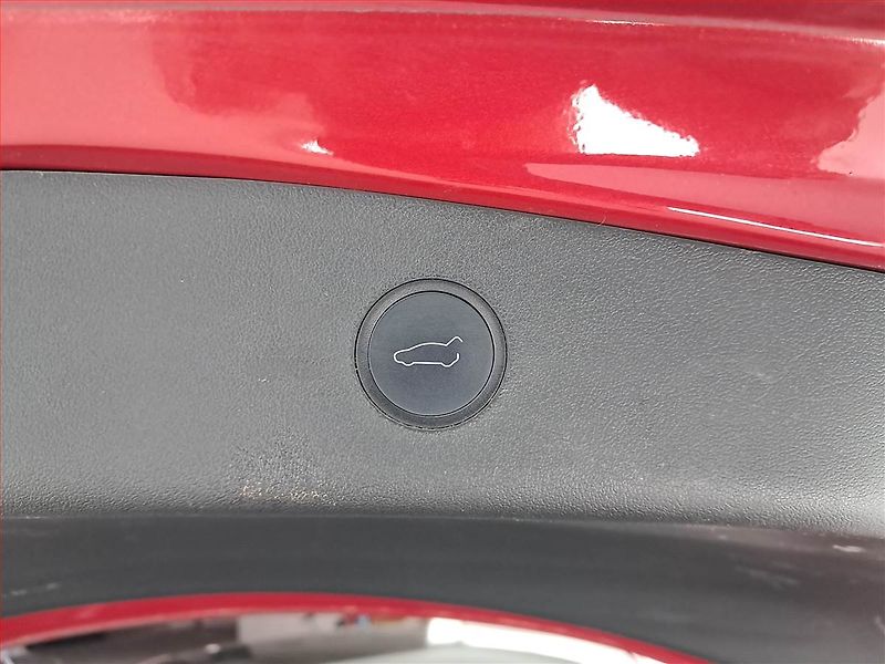 Tesla Model 3 (2020) Long Range 4WD 78kWh, SoH 86% - fotka 16 z 24