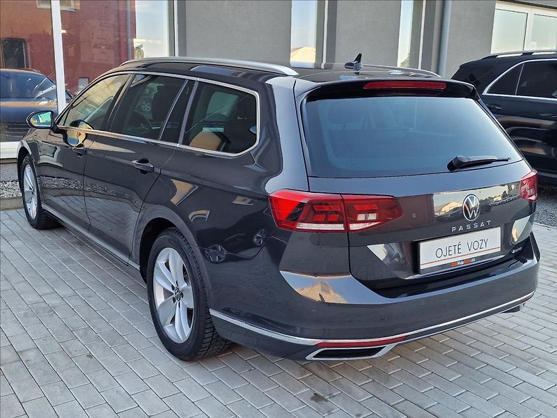 Volkswagen Passat 2.0TDI 147kW 4MOTION DSG Eleg - fotka 8 z 50