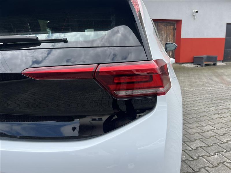 Volkswagen ID.3 0,0 Pro Performance 150kW TČ - fotka 35 z 38