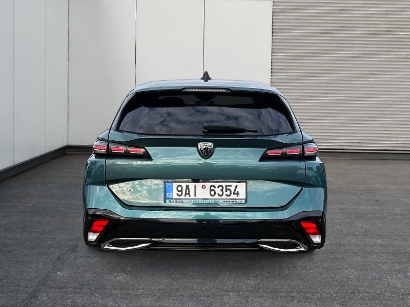 Peugeot 308 (2022) ALLURE PACK 1.5BHDi 96kW CZ - fotka 5 z 11