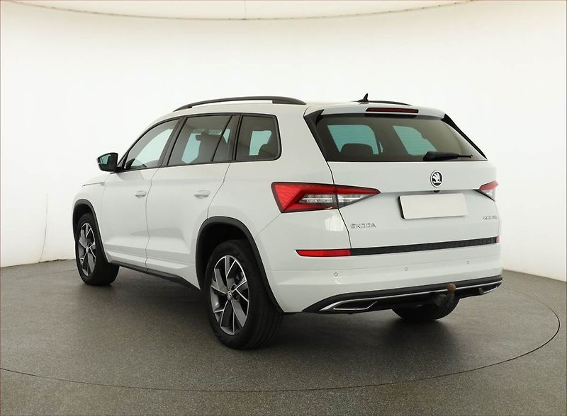 Škoda Kodiaq (2018) Sportline 2.0 TDI - fotka 4 z 20
