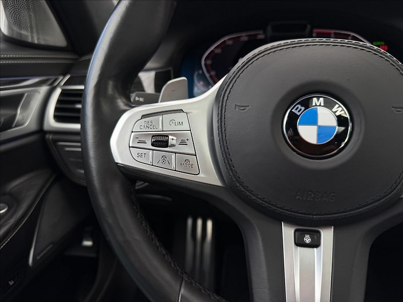 BMW Řada 7 740D Long Individual - fotka 15 z 46