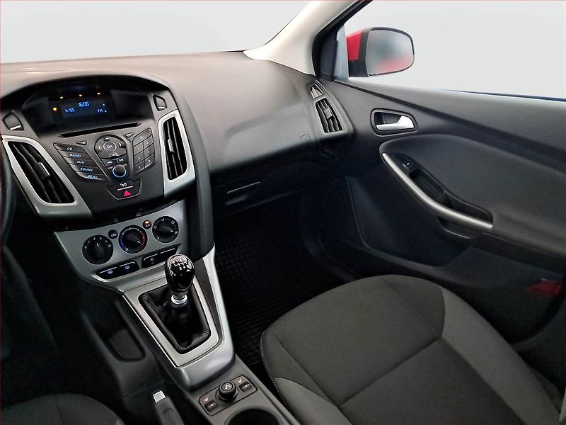 Ford Focus (2013) 1.0 EcoBoost, ČR,1.maj, po STK - fotka 8 z 18