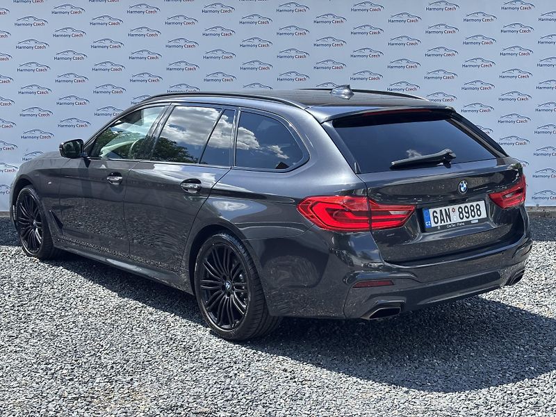 BMW Řada 5 (2017) 540iX Drive, 250kW, ČR, DPH - fotka 6 z 18