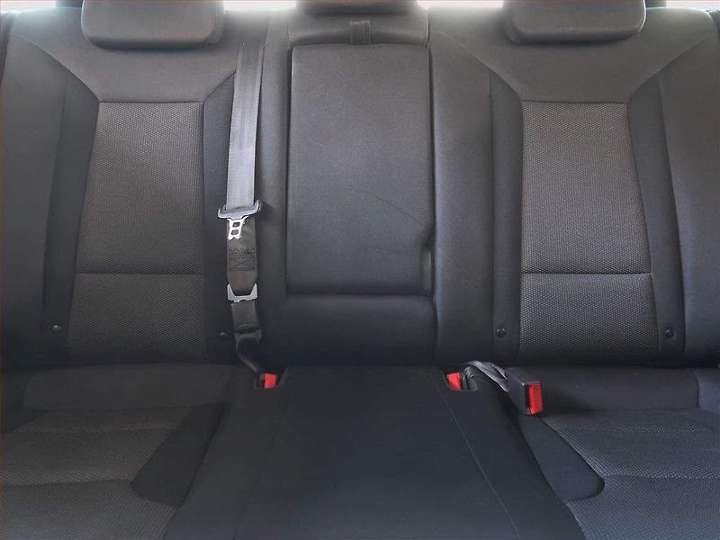 Hyundai i40 (2018) 1.7 CRDi, Navi, Tempomat - fotka 10 z 16