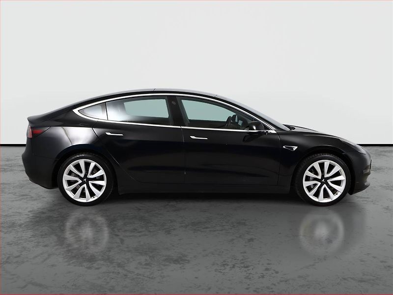 Tesla Model 3 (2019) Long Range 4WD 78kWh, SoH 83% - fotka 6 z 20