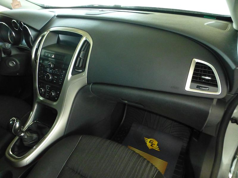 Opel Astra (2016) 1,4i-88KW*KLIMATIZACE - fotka 17 z 22
