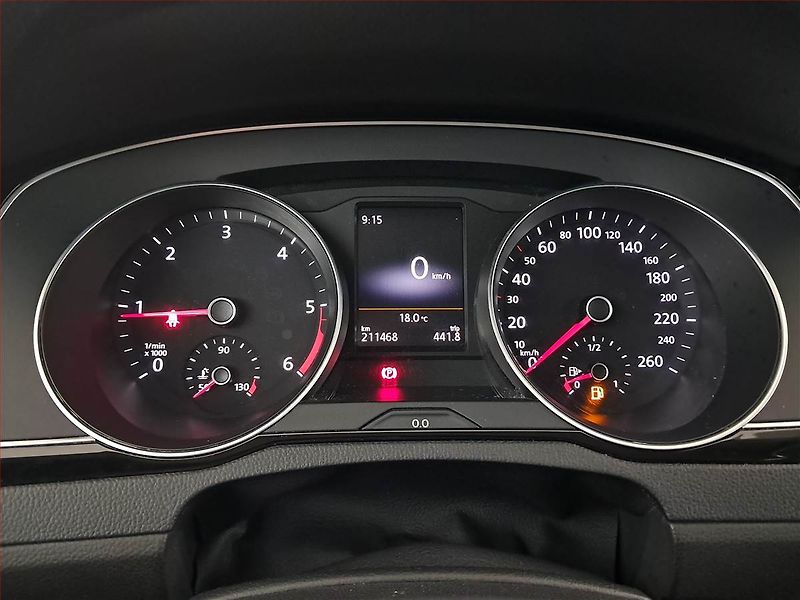 Volkswagen Passat (2014) Comfortline 2.0 TDI, Tempomat - fotka 11 z 17