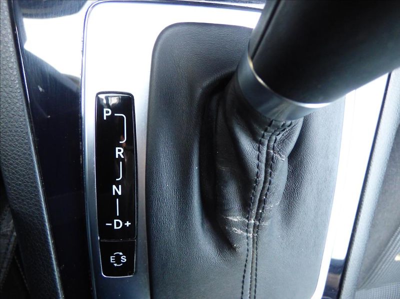 Mercedes-Benz Třídy C 2,2 CDI BlueEfficiency  180 CD - fotka 34 z 41