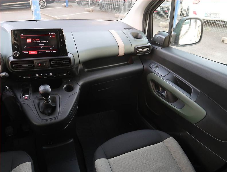 Citroën Berlingo (2019) Feel 1.5 BlueHDi, 5Míst, ČR - fotka 8 z 18