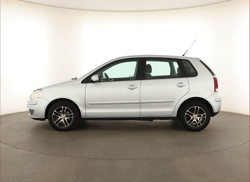 Volkswagen Polo (2007) 1.2, Serv.kniha, po STK - fotka 3 z 12