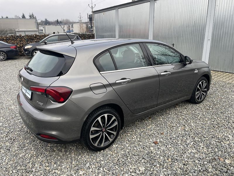 Fiat Tipo 1.4Ti-JET 120PS LPG LOUNGE TOP - fotka 45 z 187