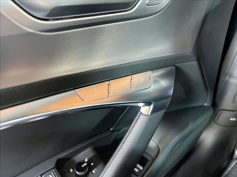Audi A7 2,0 45 TFSi / QUATTRO / S-LINE - fotka 42 z 52