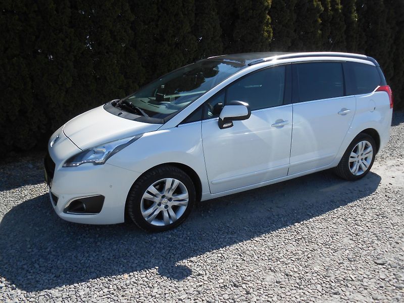 Peugeot 5008 88KW,NAVI,PANORAMA,AUTOMAT - fotka 3 z 45