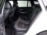 BMW Řada 3 2,0 320d 140kW xDrive M Paket - náhled 15