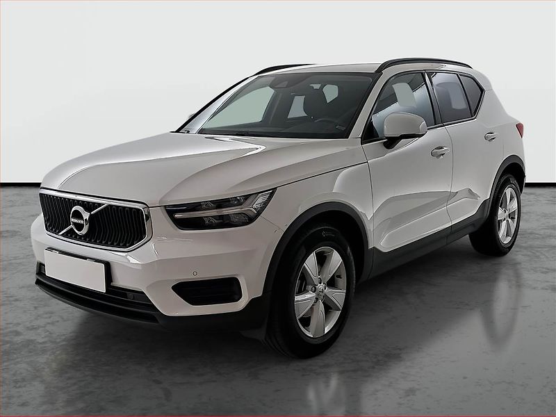 Volvo XC40 (2021) T2 - fotka 2 z 18