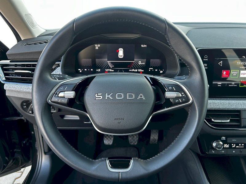 Škoda Kamiq (2025) 1.0 TSI 85kW MP6 Selection - fotka 7 z 33