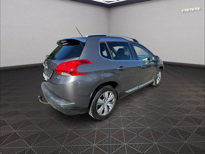 Peugeot 2008 (2015) 1,6HDI Allure - fotka 7 z 21