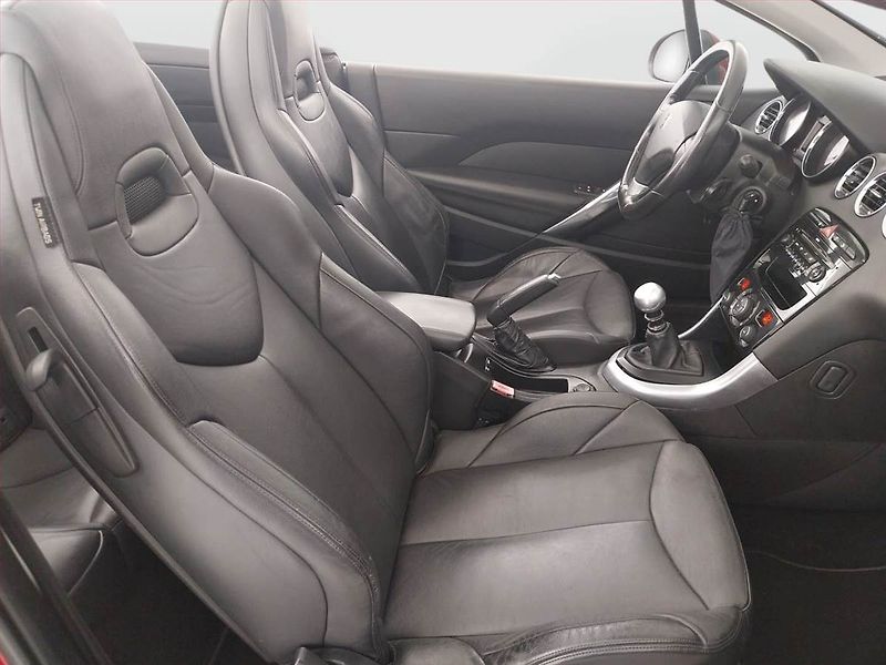 Peugeot 308 (2010) 2.0 HDI, Tempomat - fotka 9 z 16