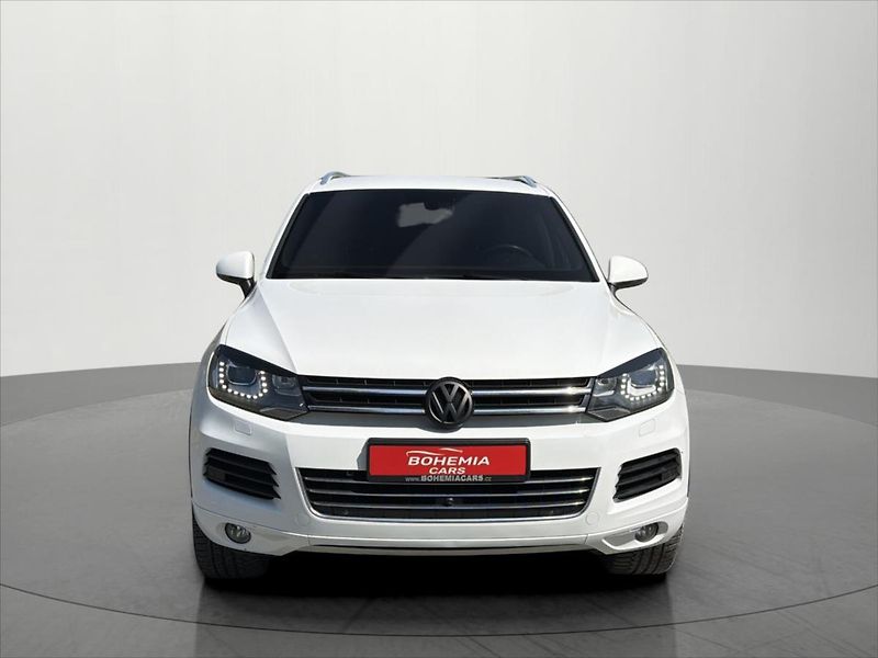 Volkswagen Touareg 3,0 TDi 180 Kw Highline tažné - fotka 2 z 38