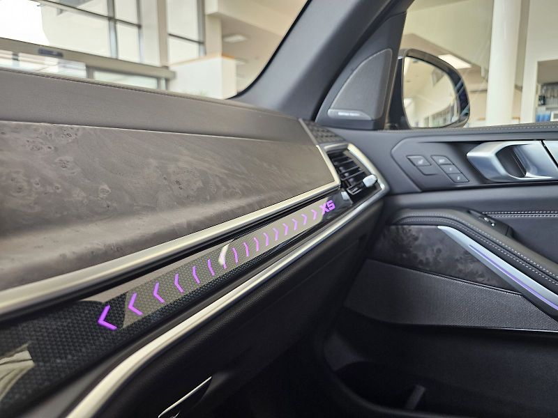 BMW X5 xDrive40d - fotka 36 z 36