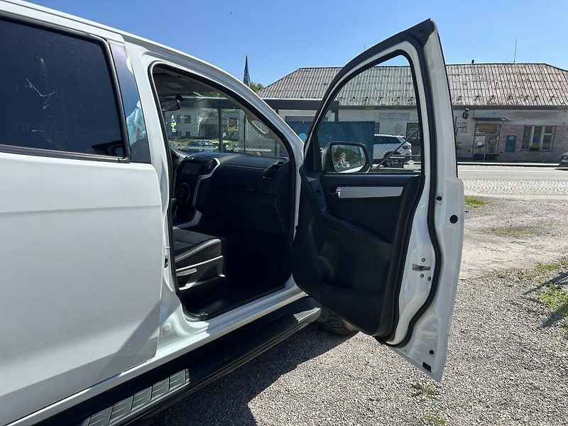 Isuzu Ostatní 1.9 Double Cab 4x4 LSE A/T - fotka 26 z 28
